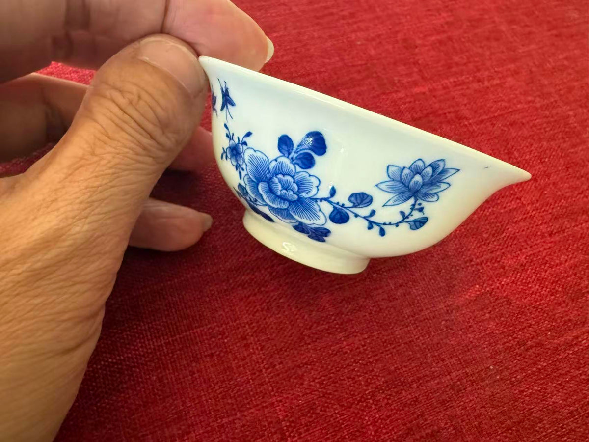 三田青磁 陽刻 花の図 盃台 C748AS-CGq 三田青磁 陽刻 花の図 盃台
