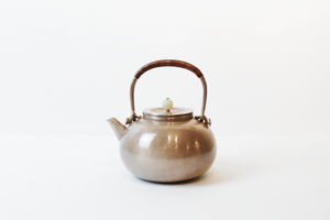 Dragon Spring Lifted Handle Silver Tea Kettle  (SUNZEN X KUANSHAN )【宽山堂舜井提梁壶（三生缘定制款）】