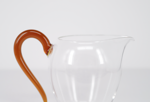 Zimantang Fair Cup in amber handle image