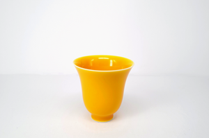 Xiaofangyao Yellow Glaze Bell Cup    晓芳窑乳黄仰钟杯