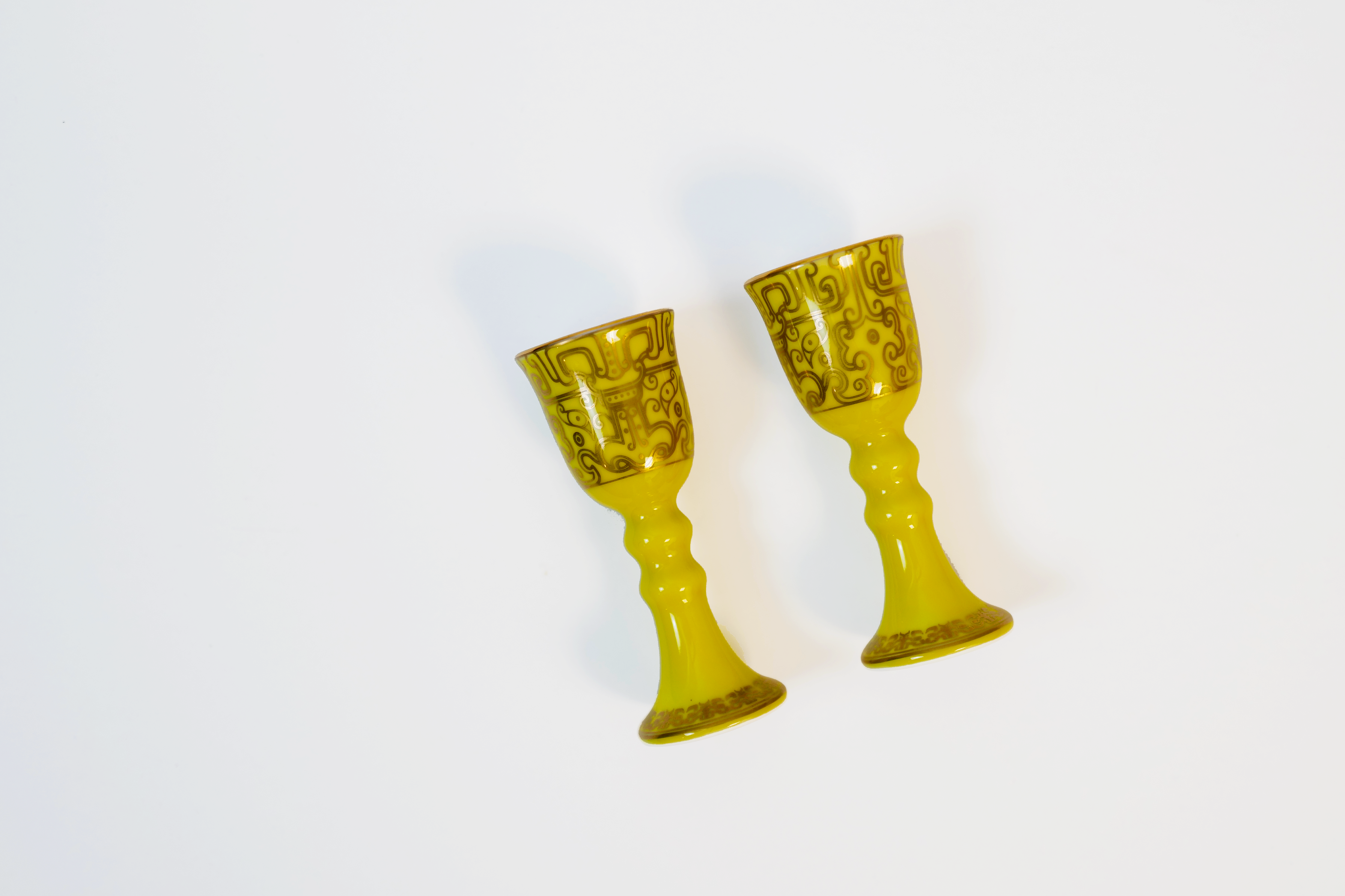 YUANHUA Gold Pattern Ceramic Goblet 【元华堂描金高足酒杯】